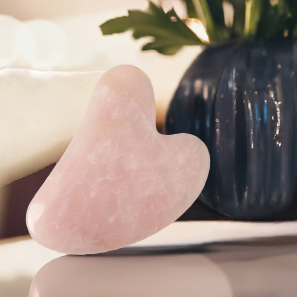 Gua Sha Rose Quartz – Natural Stone Face Massager